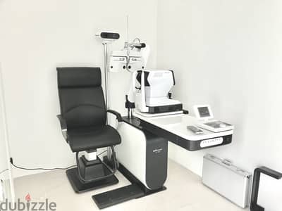 Fully furnished Optical Shop, Furniture and Equipments for sale