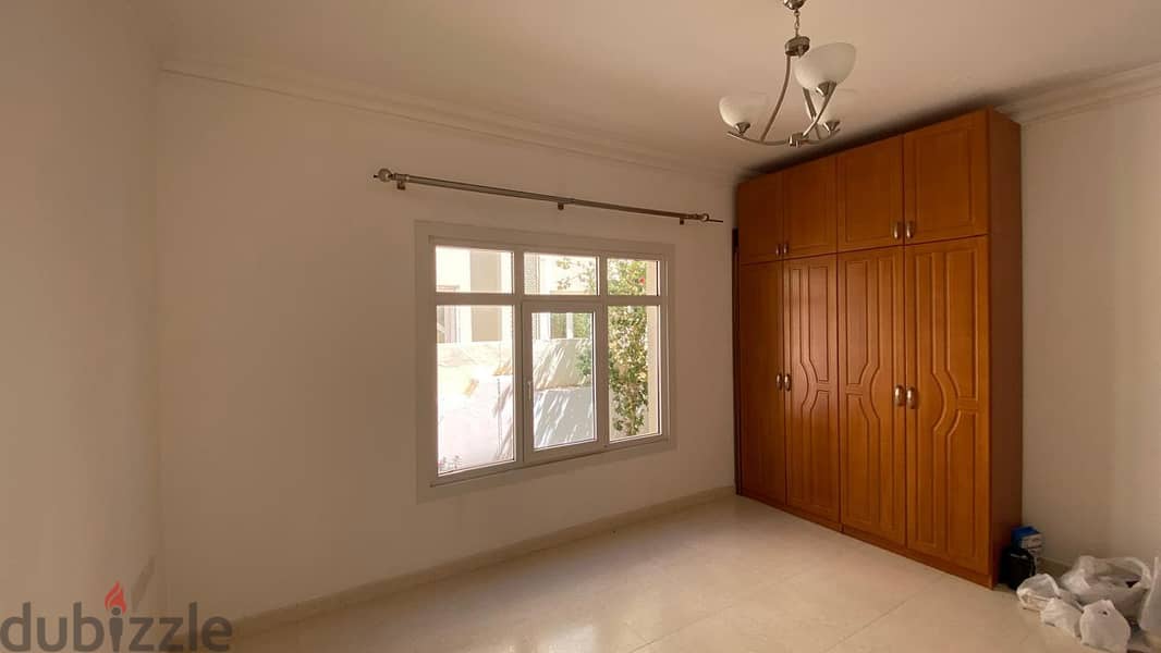 modern  villa near wave spacious house 5
