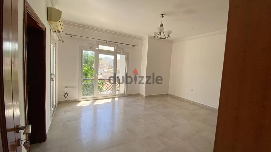 modern  villa near wave spacious house 8