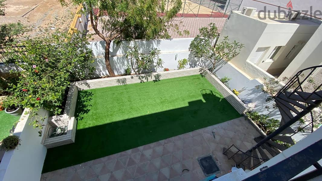 modern  villa near wave spacious house 11