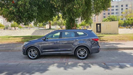Hyundai Grand Santa Fe SUV 2018