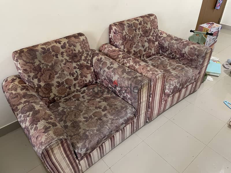 One seater Sofa 3