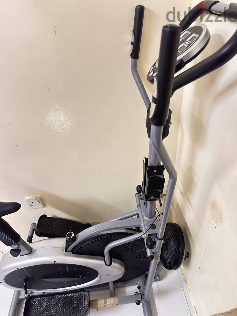 Elliptical Cross Trainer + Waist Twister 1