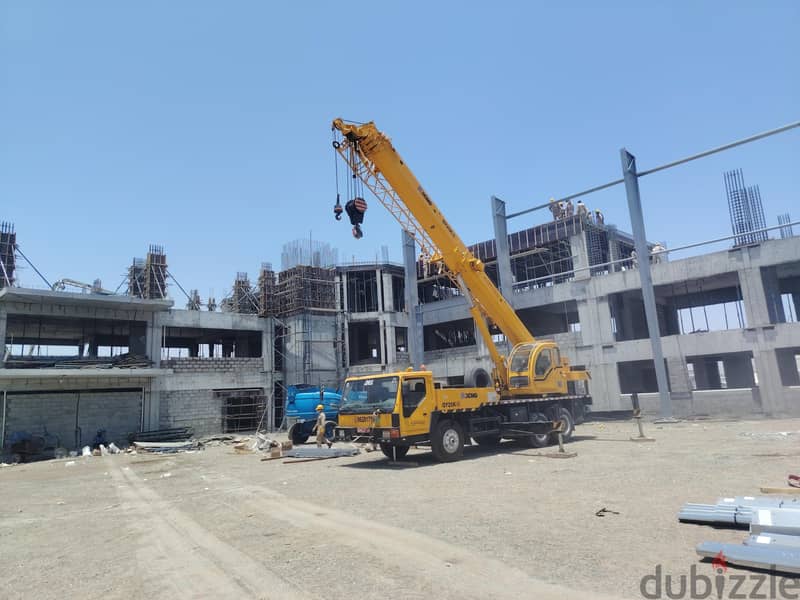 Mobile Crane 1