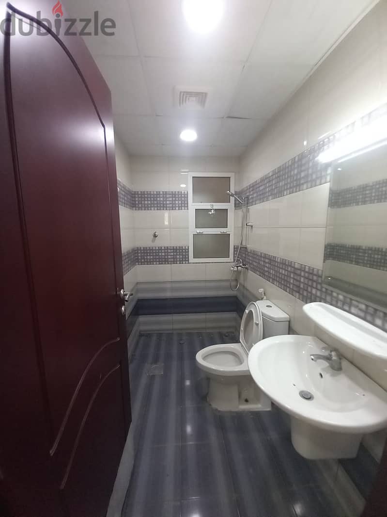 3 BHK specious flat at Mumtza are, Ruwi 6