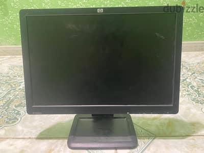 HP LE1901w Monitor – 19” Widescreen Display for Office & Home