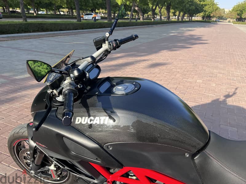 FOR SALE – Ducati Diavel Carbon (2015 Model) 6