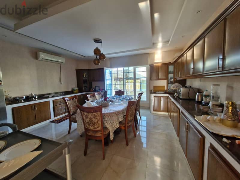 5 BR Well Maintained Spacious Villa – Al Khoud with Outdoor Space 2