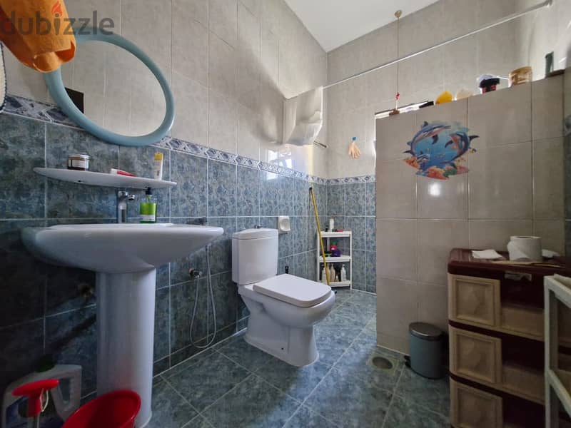 5 BR Well Maintained Spacious Villa – Al Khoud with Outdoor Space 16