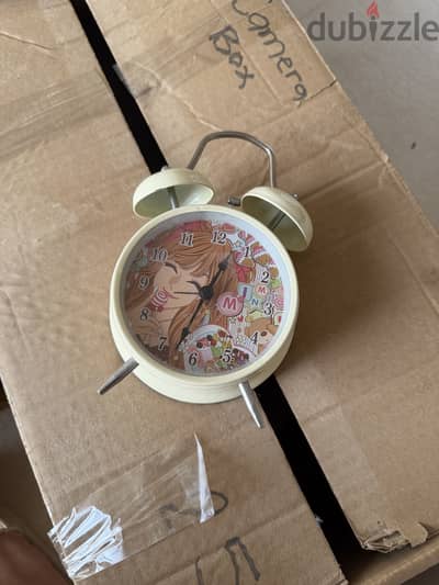 Side table alarm clock