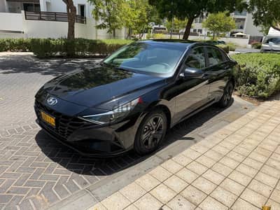 Hyundai Elantra 2023
