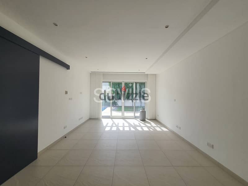 RTWV8261, Spacious five-bedroom villa in Phase One, Al Mouj, Muscat 4