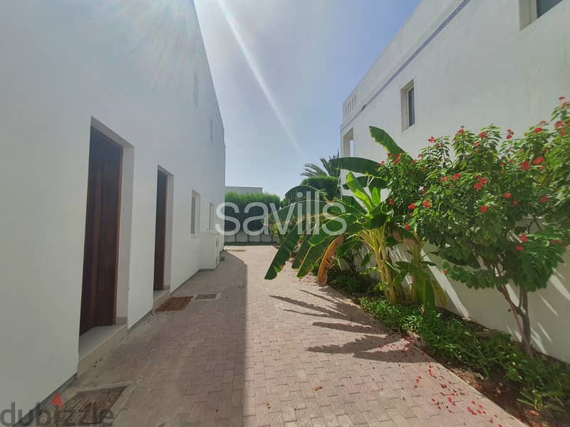 RTWV8261, Spacious five-bedroom villa in Phase One, Al Mouj, Muscat 7