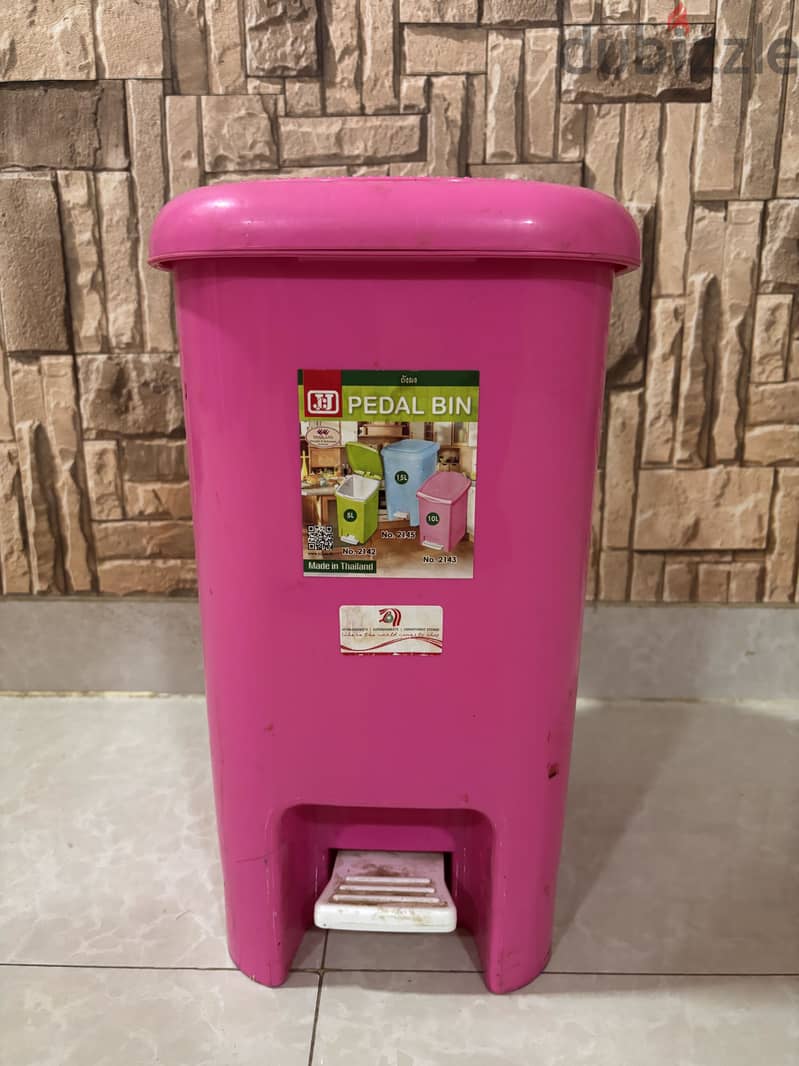 Dust bin 15Litre 1