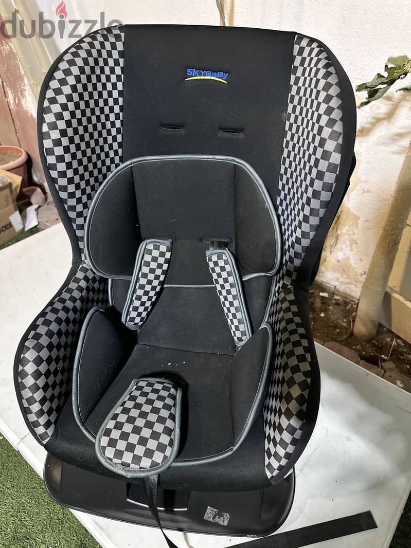Sky Baby Car Seat – Good Condition 4