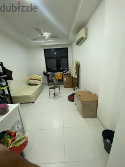 Bed space available for bachelor's  in Ghala,Azaiba
