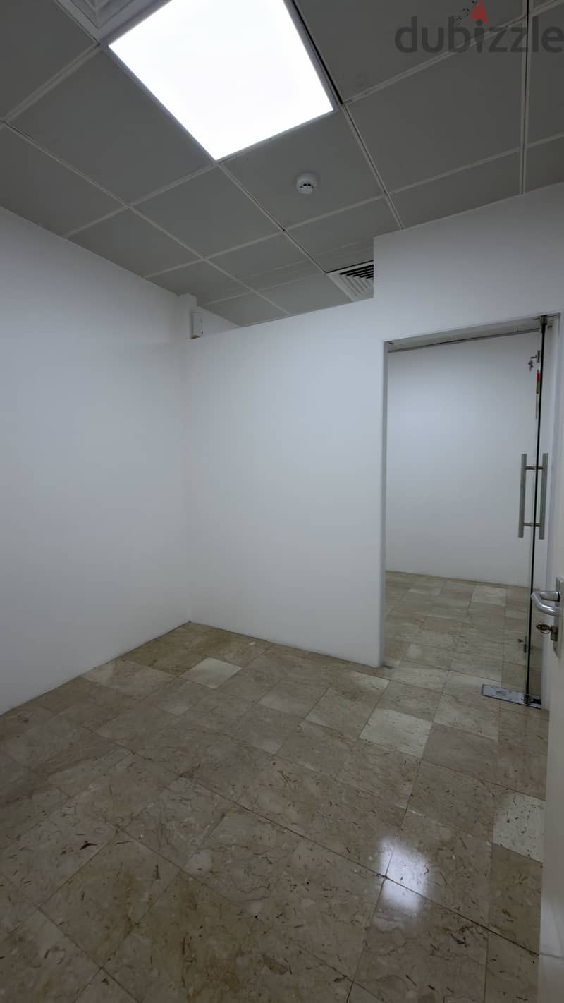 Office space for rent in MSQ 5