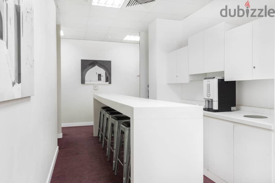 Private office space for 3 persons in MUSCAT, Al Khuwair 8