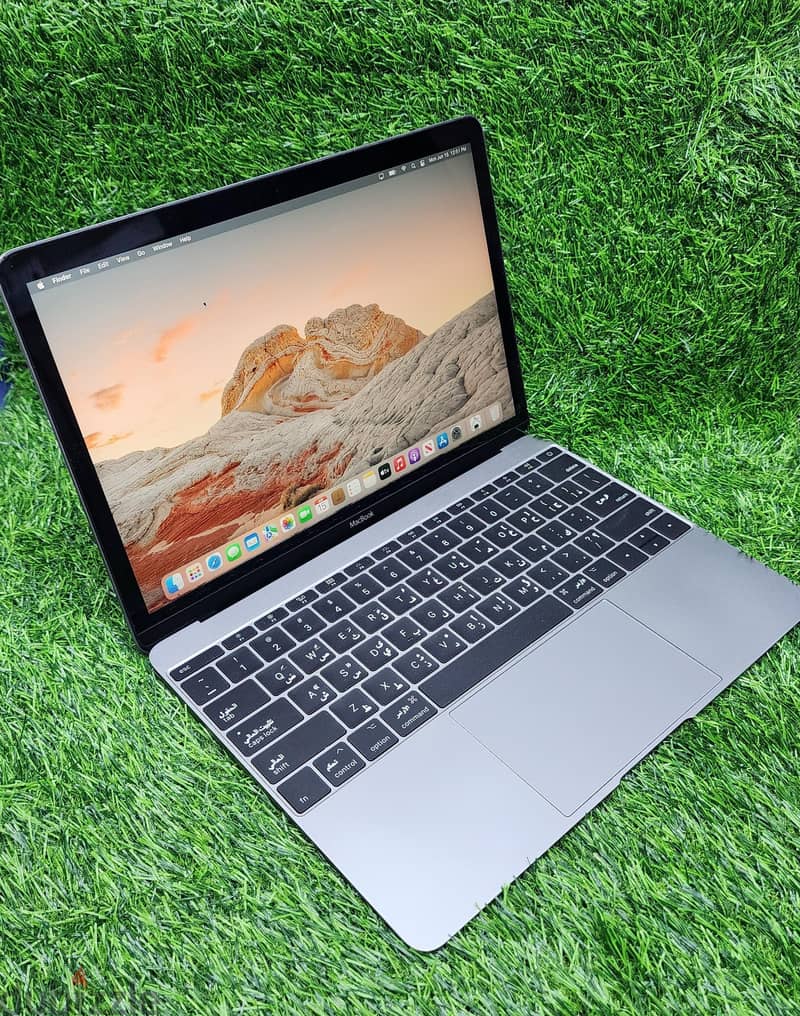 Apple MacBook A1534 M3 Pro Ultra Slim Retina Display 5