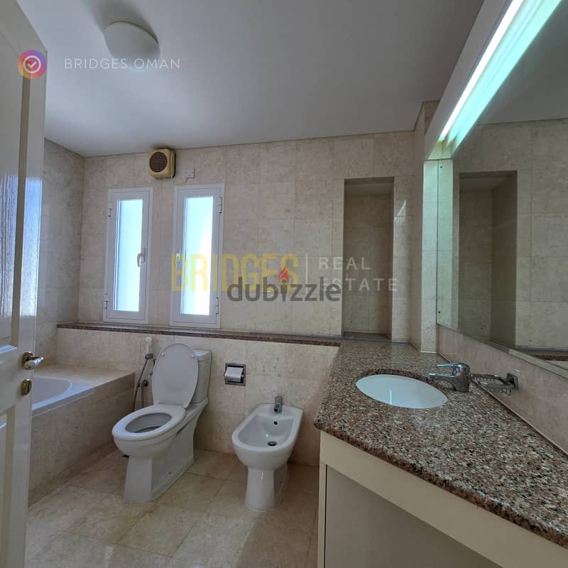 EXCELLENT 4+1 BR COMMUNITY VILLA IN QURUM 4