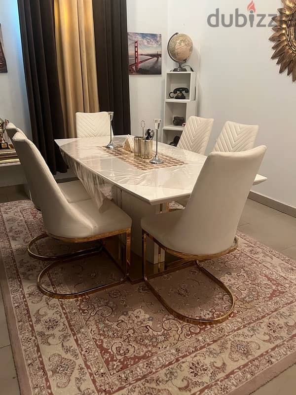 dinning table 3