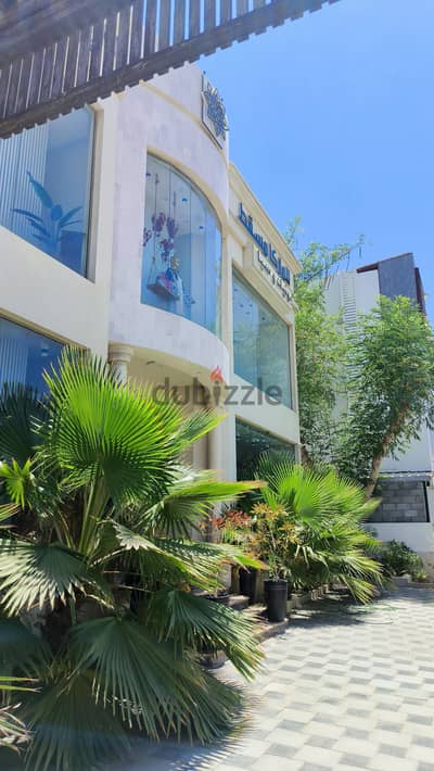 Villa in Azaiba 18 November Road can be Office, restaurant and shop