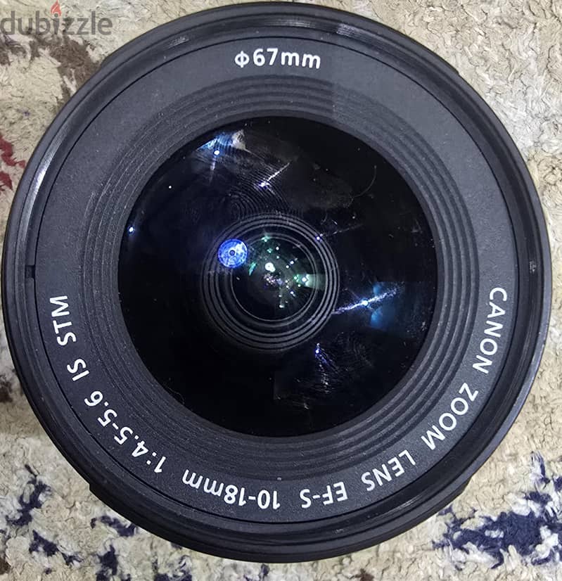 canon EOS ٧٧ D for 250 2
