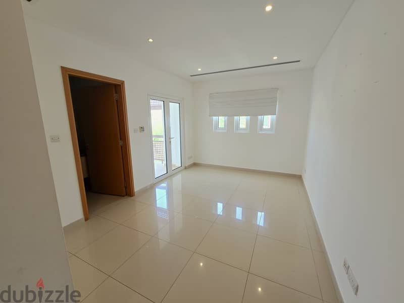 تاون هاوس للايجار الموج(1100r)Townhouse for rent in Al Mouj 12