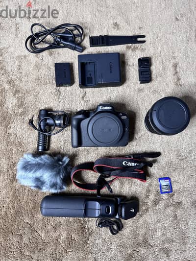 Canon R50 Creator Kit