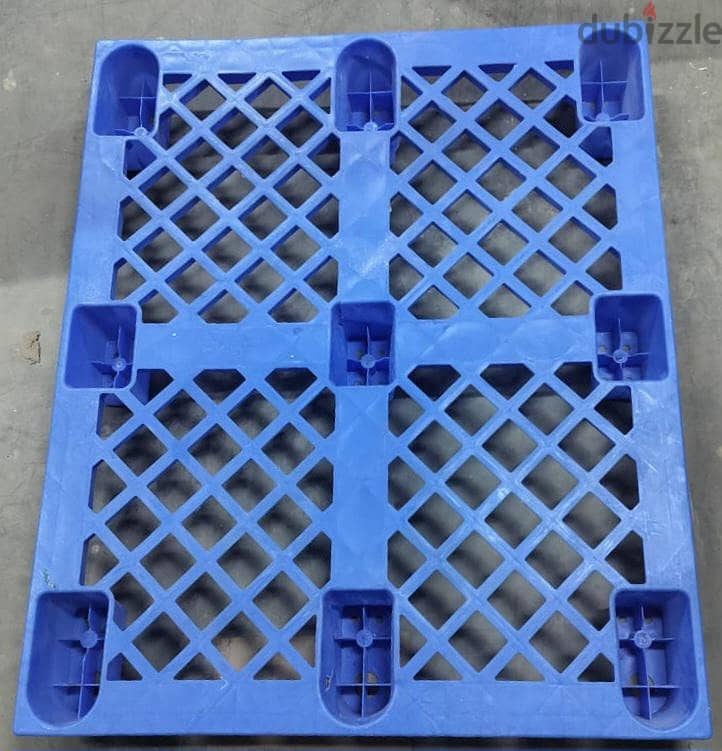 Heavy-Duty Plastic Pallets for Sale – Blue – Excellent Condition 2