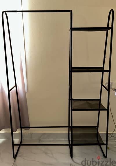 Cloth stand