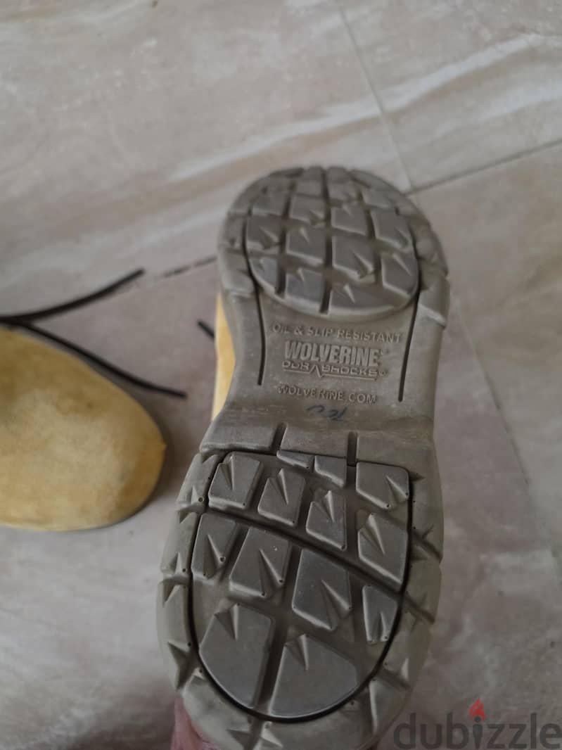 Trekking shoes wolverine Durashocks. size 42 3