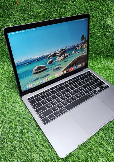 Apple MacBook M1 chip 2020 16gb ram 256 ssd Touch I'D macOS Tahoa