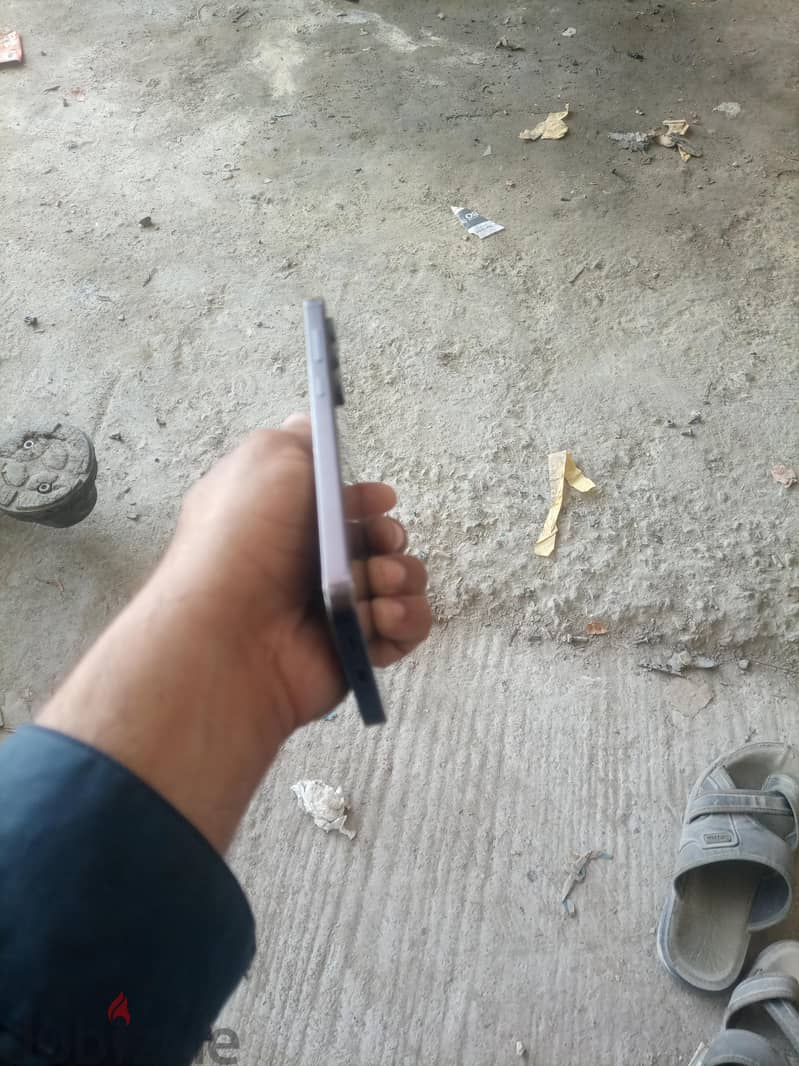 Samsung S24 5