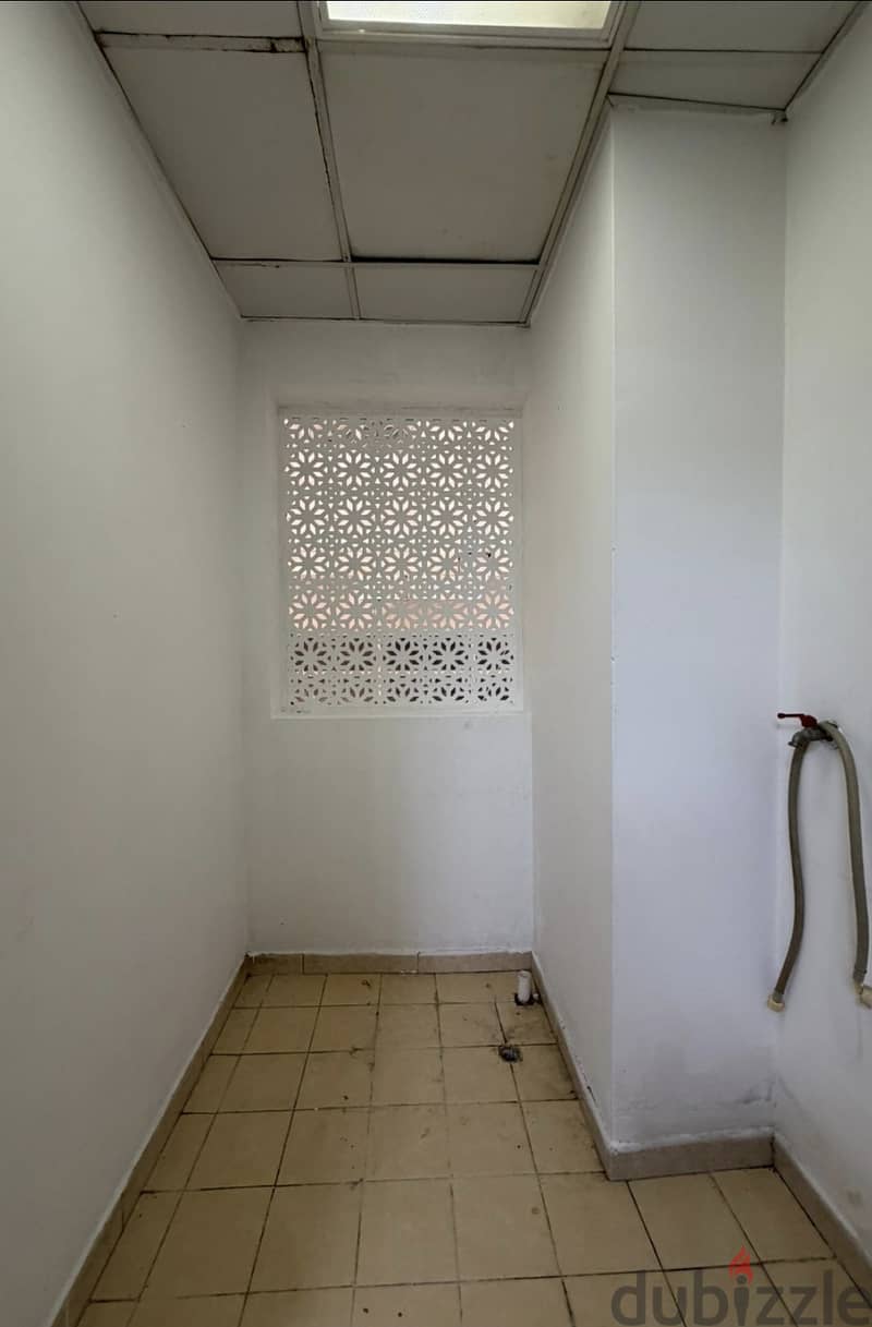 Commercial / Residential Apartment for Rent in Ruwi 3