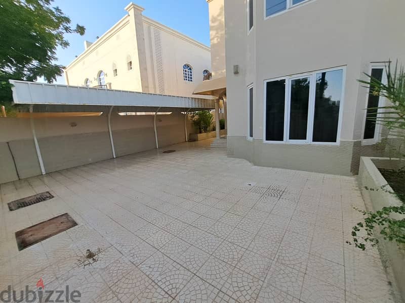 bright house near muscat wave very good conditiones 10
