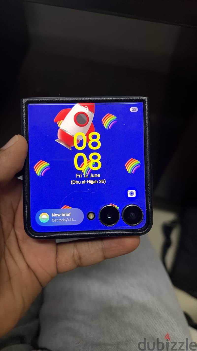 Samsung Z Flip 7 2