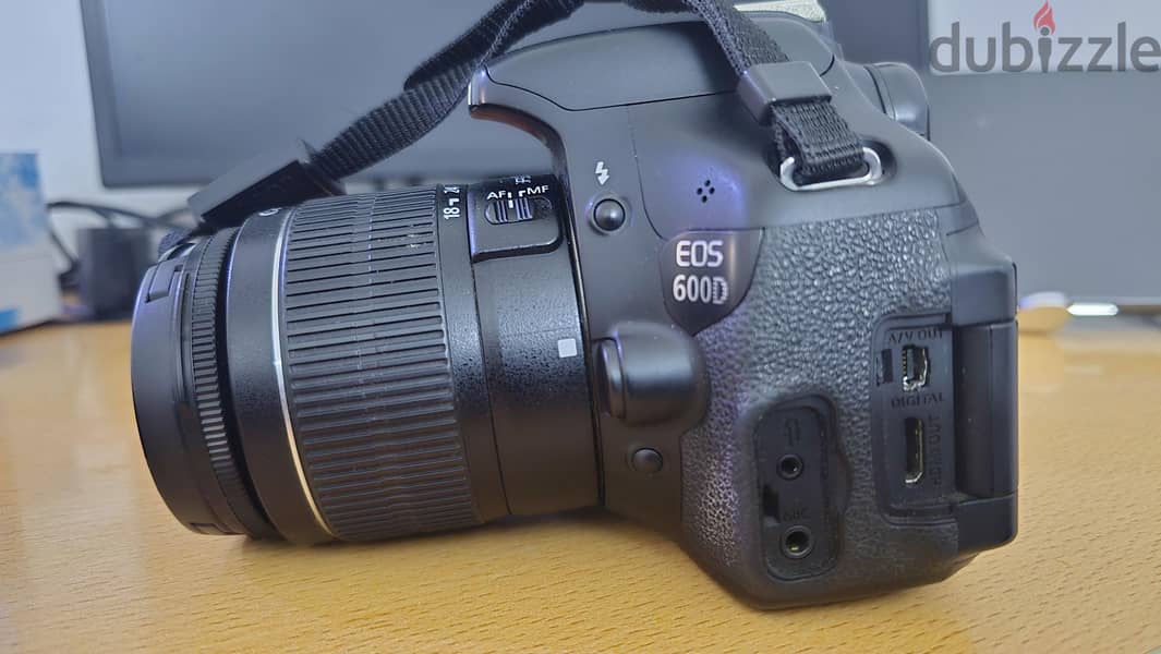 Canon EOS 600D DSLR 4