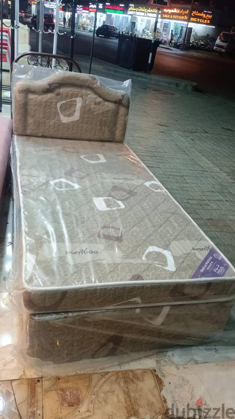 sale of Diwan bed all size available 7