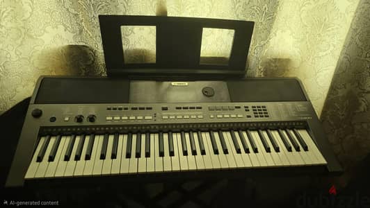 YAMAHA PSR- I400 61 organ style keys with stand.