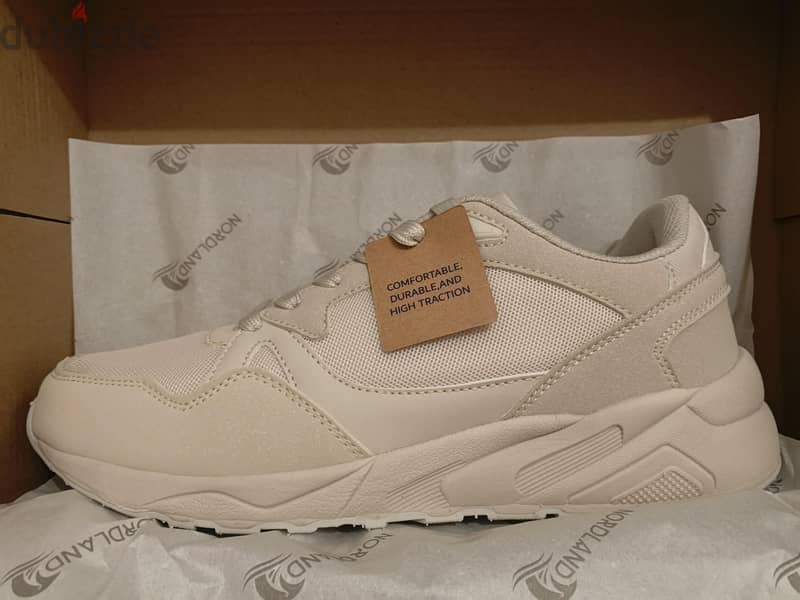 Shoes (Beige color) 5