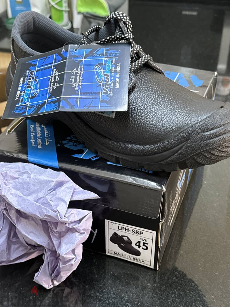 Safety Shoes 1
