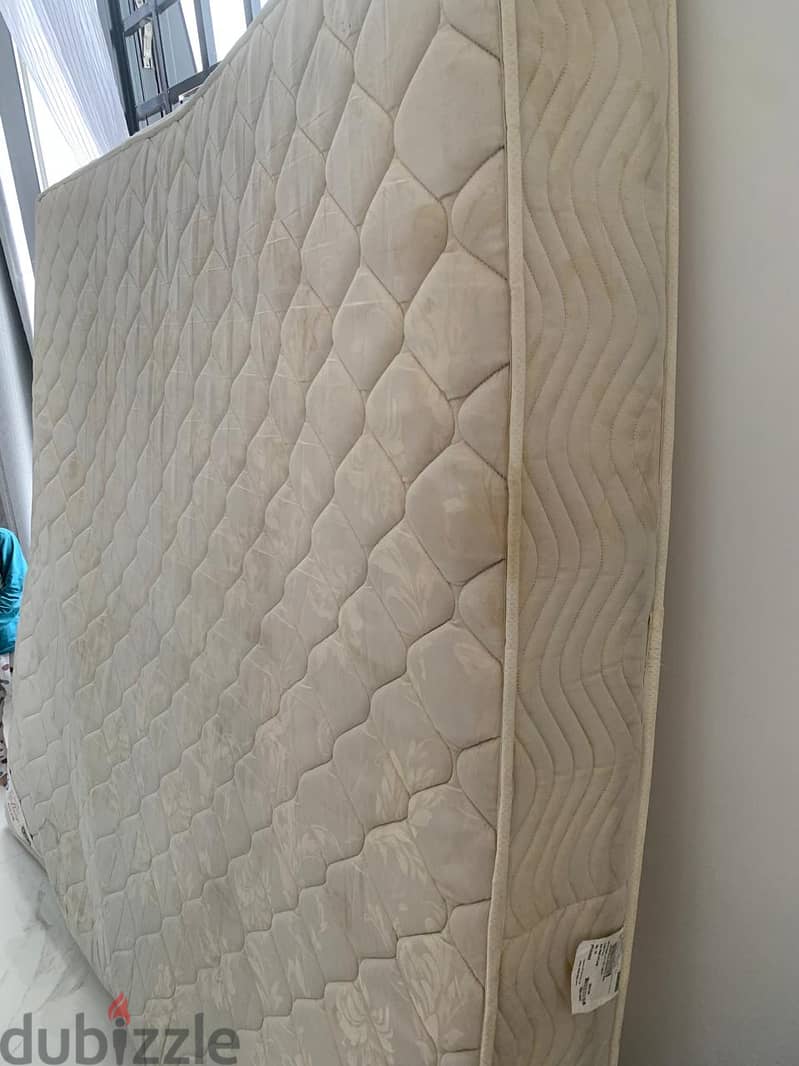 King size Mattress for sale for your comfort 4