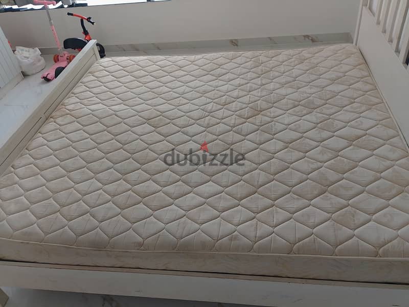 King size Mattress for sale for your comfort 6