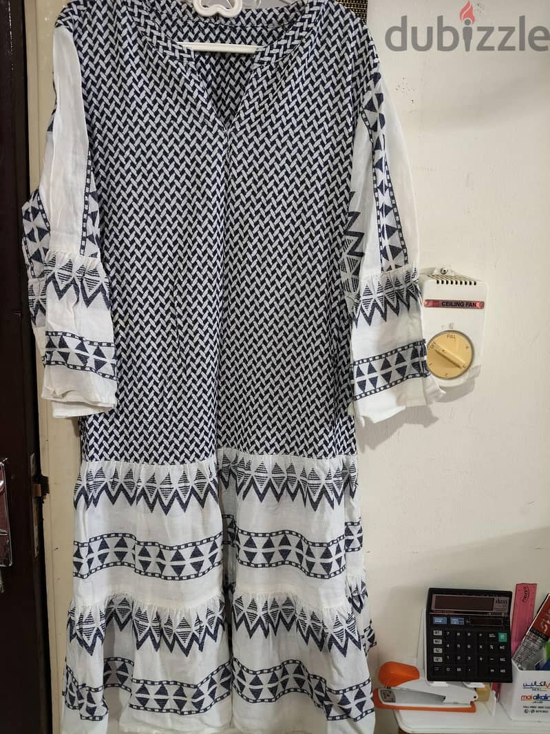 Ladies Medium size Preloved 2