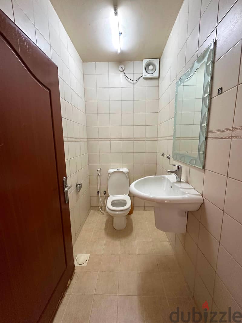 Flat for Rent in South Al Mawaleh SR- ND-1626 13