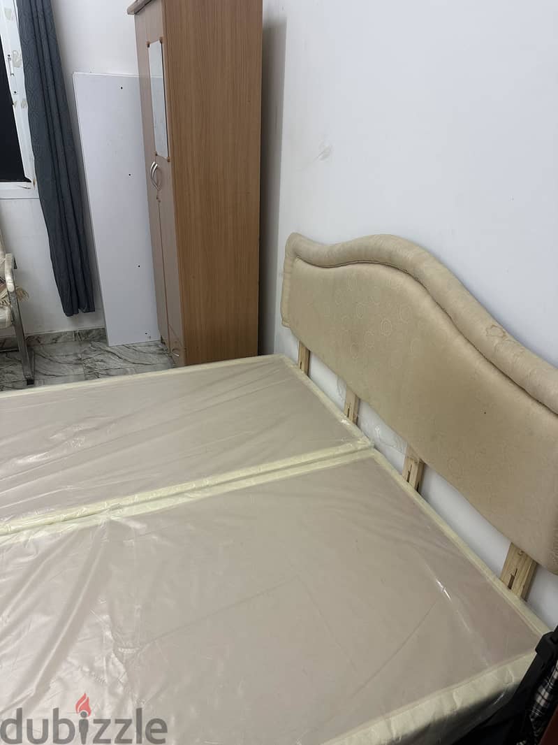 Room for rent one person غرفة للإيجار شخص واحد شامل كل شئ 2