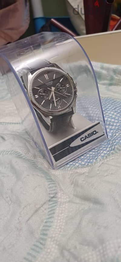 Original Casio MTP-1375 | Black Dial | Black Leather Strap | Japan