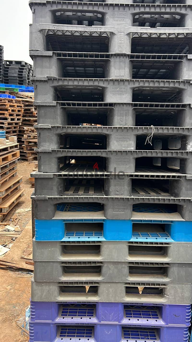 wood and plastic pallet available 9