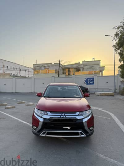 Mitsubishi Outlander 2023 GCC Oman car خليجي وكالة عمان بحالة ممتازة